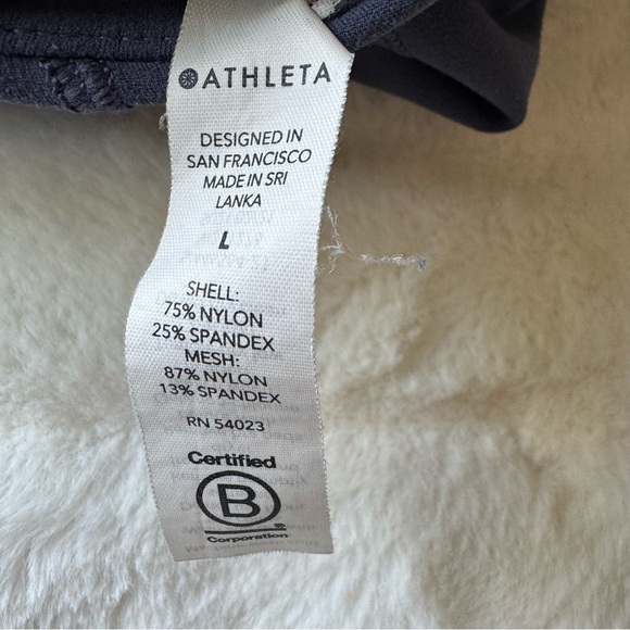 Athleta Conscious Crop in Powervita Navy Blue 446564 Size Large - Picture 9 of 10